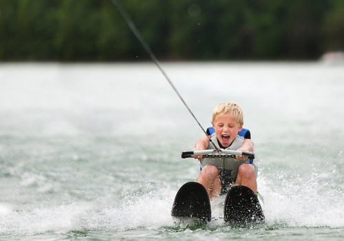Tips for Beginners in Wakeboarding and Waterskiing